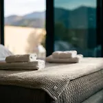 Mitos Ultimate Escape Villa *