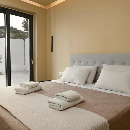 Villa Mitos Ultimate Escape *