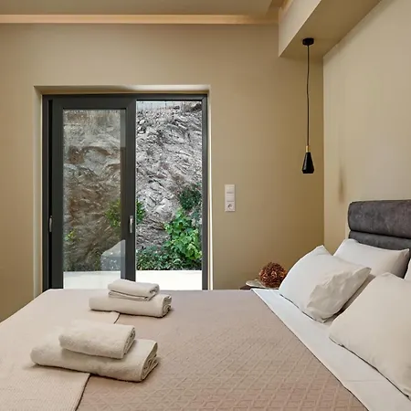 Mitos Ultimate Escape