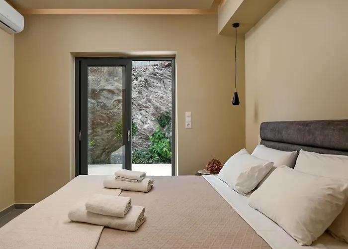 Mitos Ultimate Escape